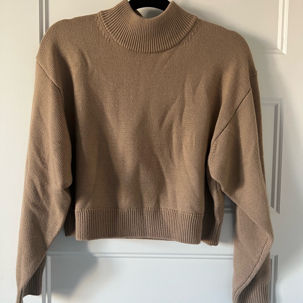Wilfred Free Cropped Merino Wool Sweater